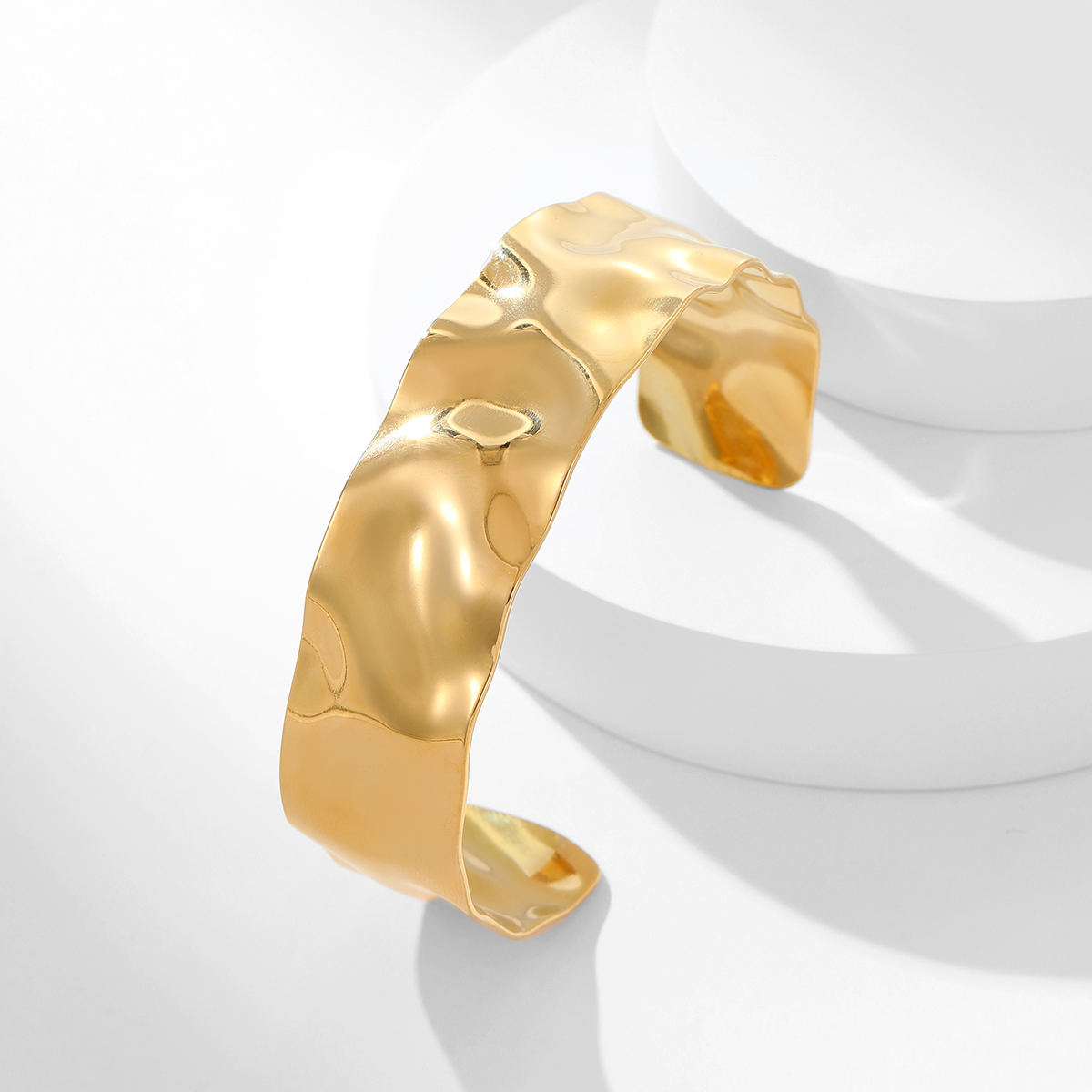 风格凹凸时尚嘻哈袖口手镯